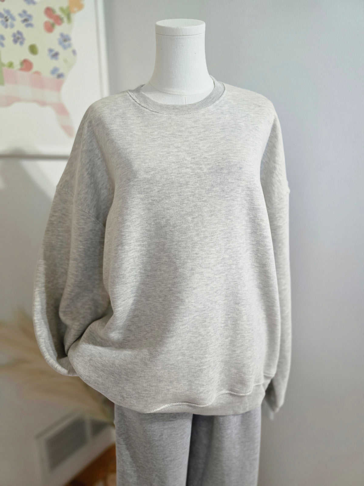 The Perfect Oversized Sweatshirt
