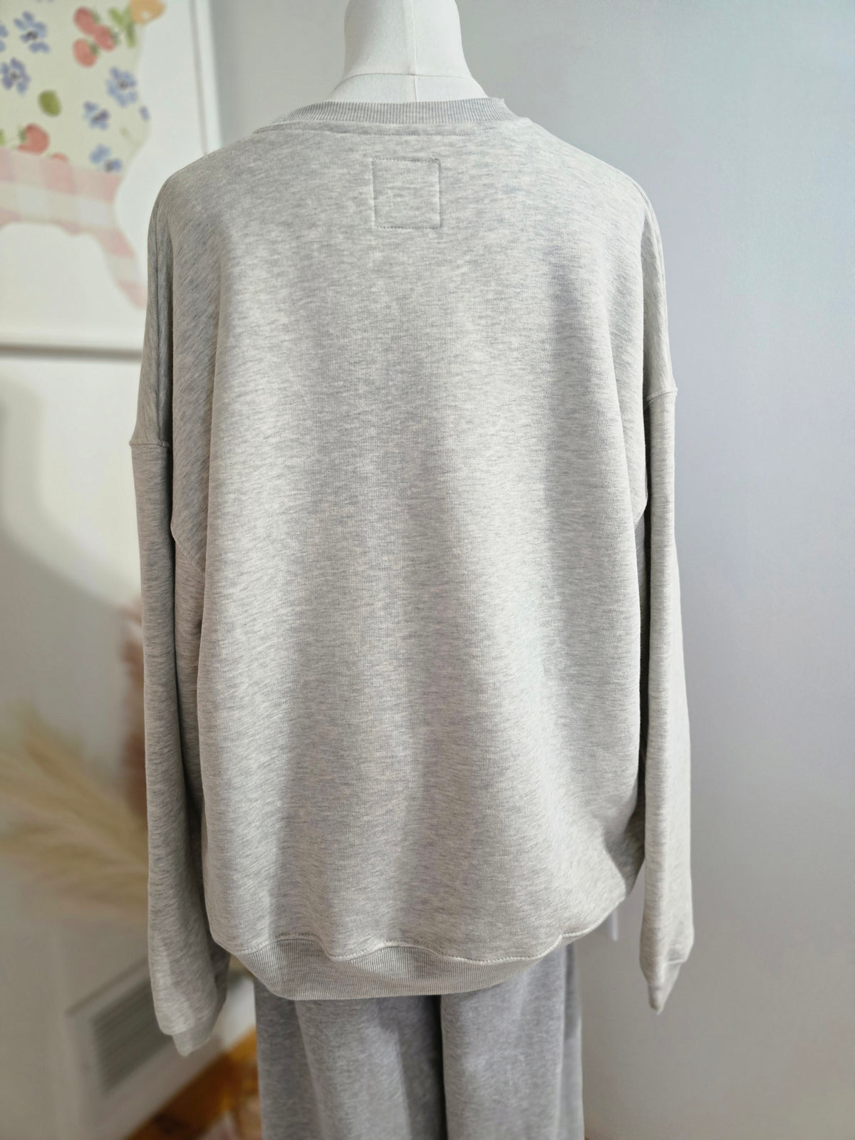 The Perfect Oversized Sweatshirt